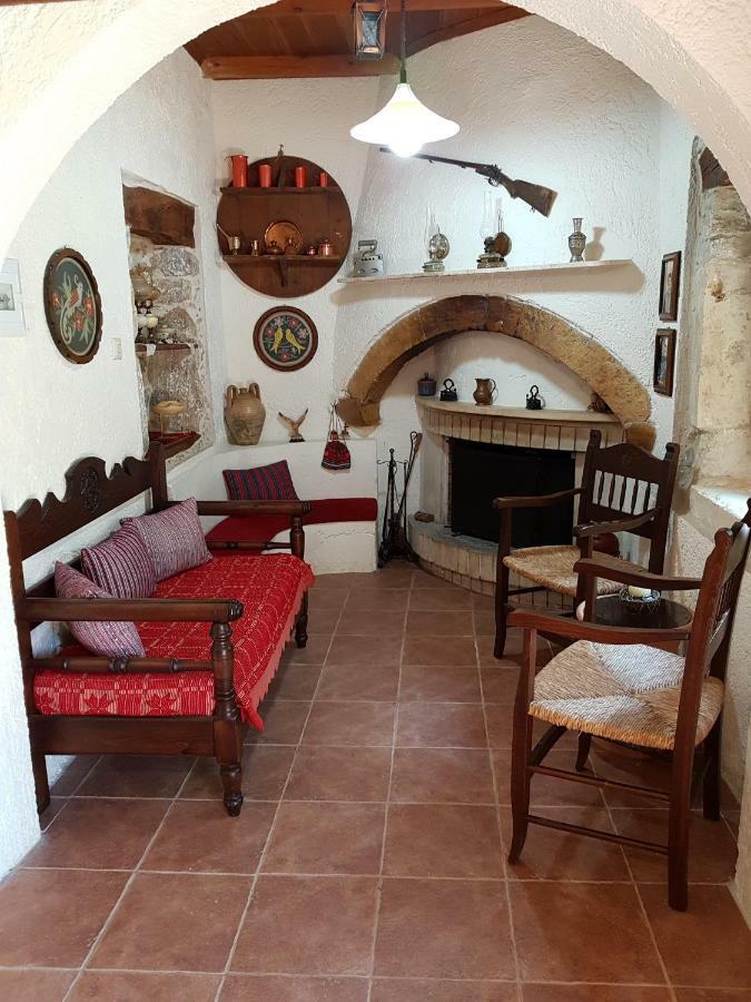Villa Irini΄S House Alonai Esterno foto